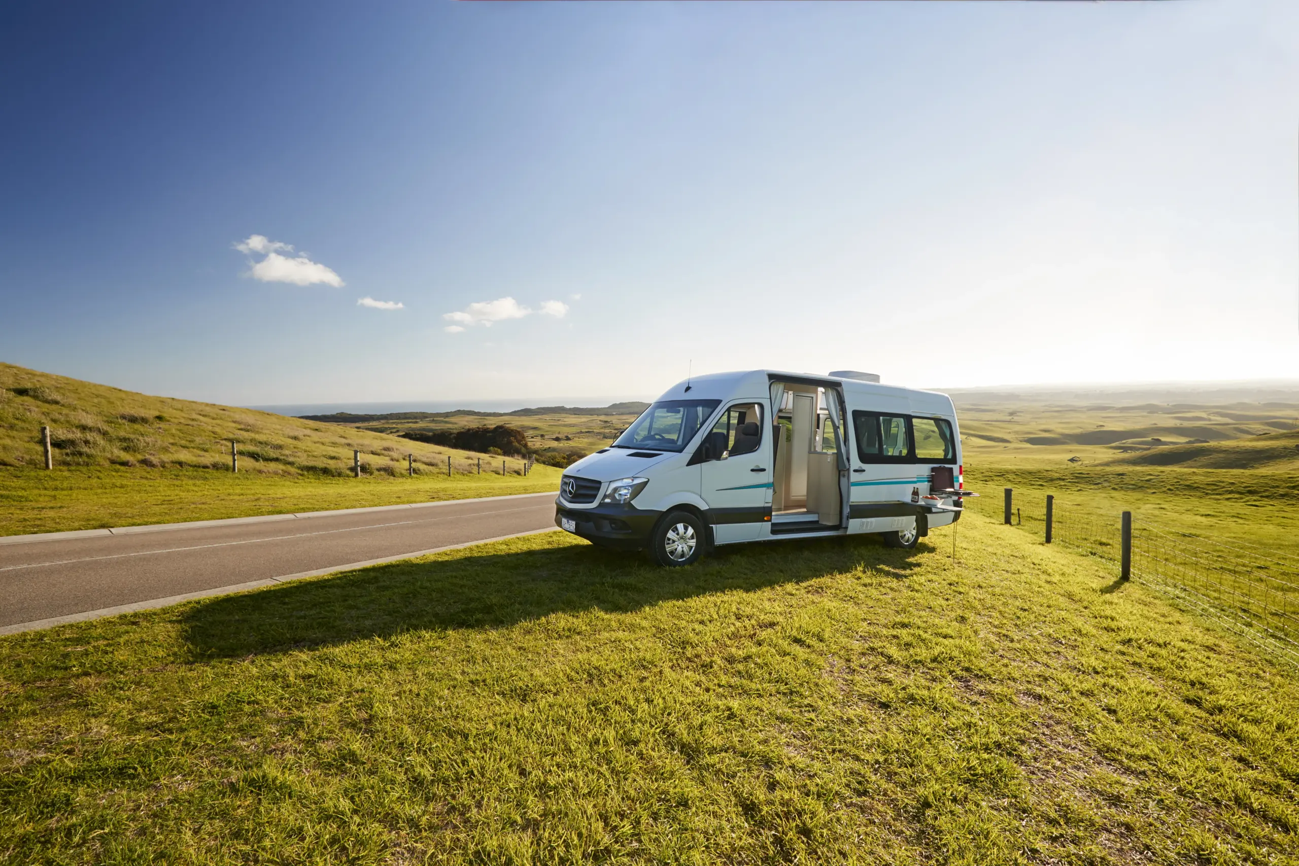 The Ultimate Guide to Buying a Motorhome: Top Features to Consider for Smart Investments